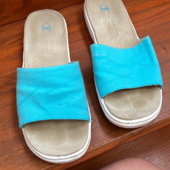 Champion Slide Sandals - Picture 7 of 16